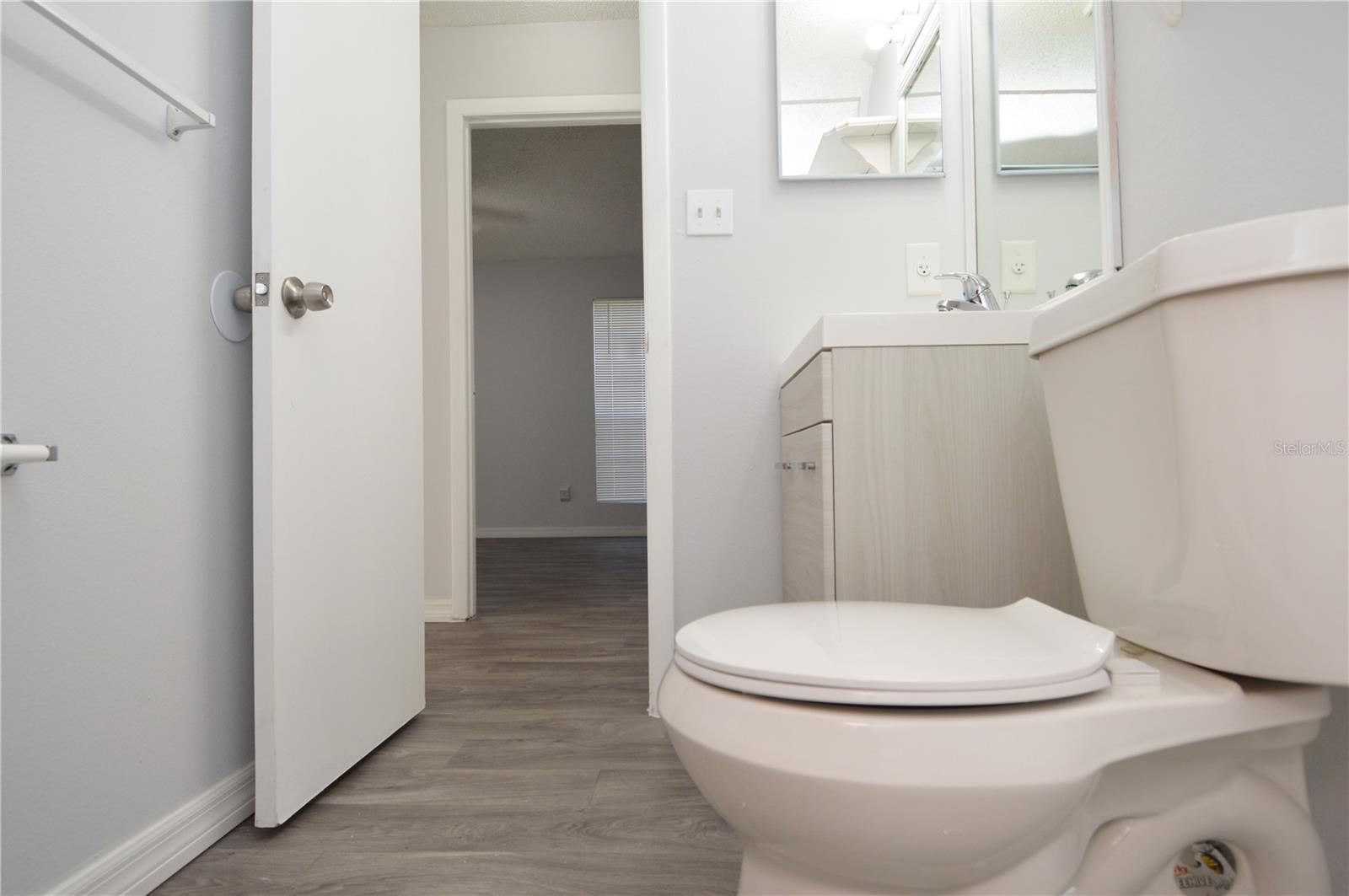 Image 25 of 90 For 8635 Mallard Reserve Drive 103