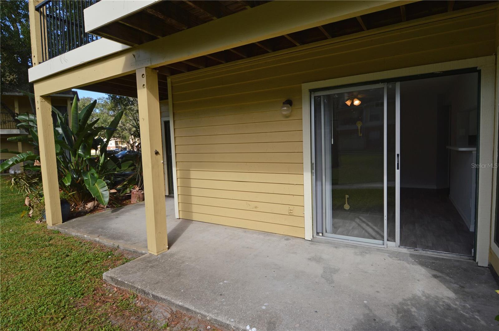 Image 36 of 90 For 8635 Mallard Reserve Drive 103