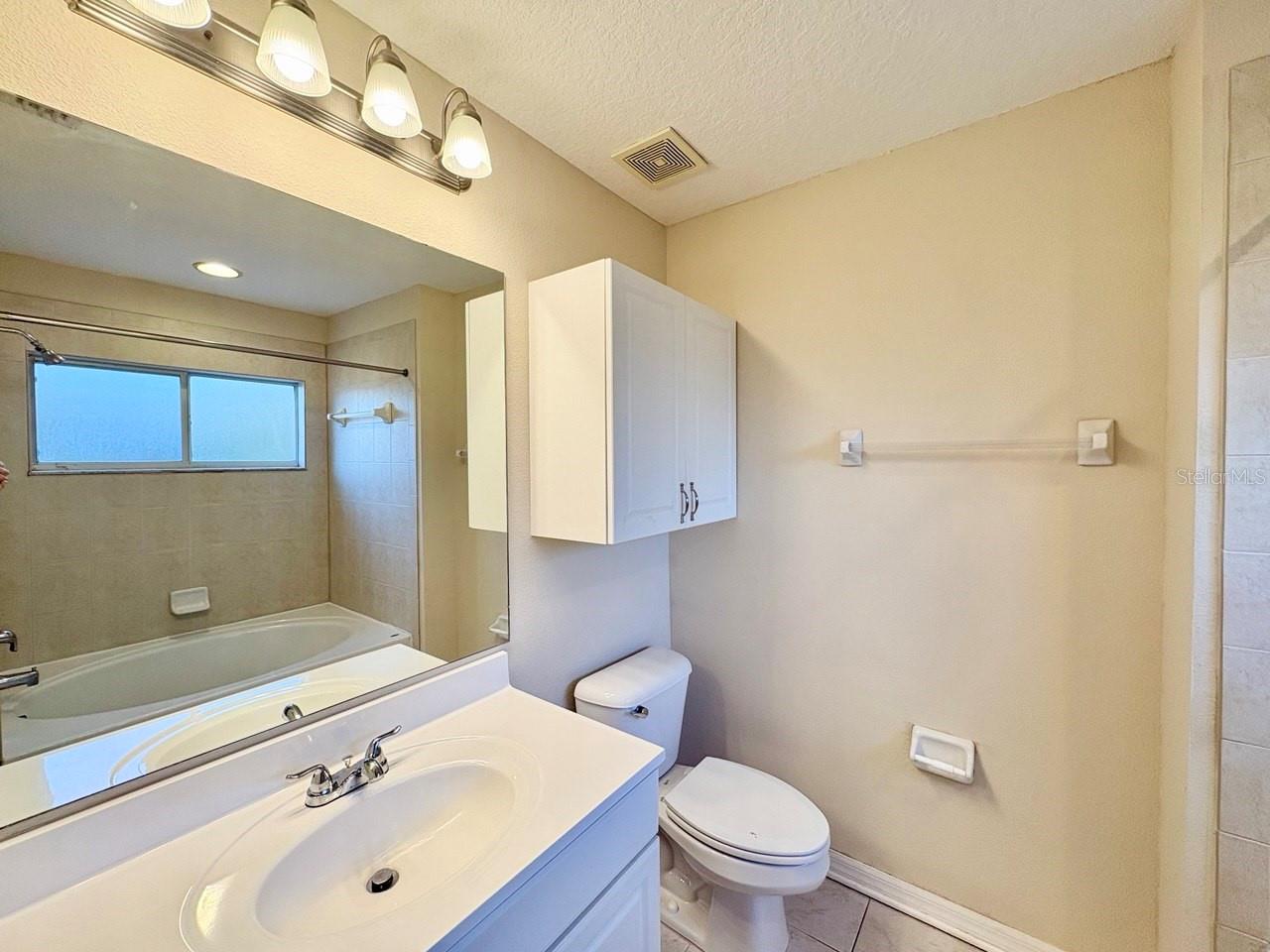 Image 13 of 35 For 11839 Castine Street