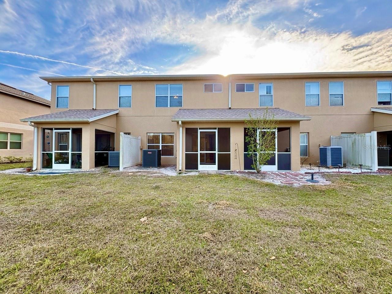 Image 26 of 35 For 11839 Castine Street