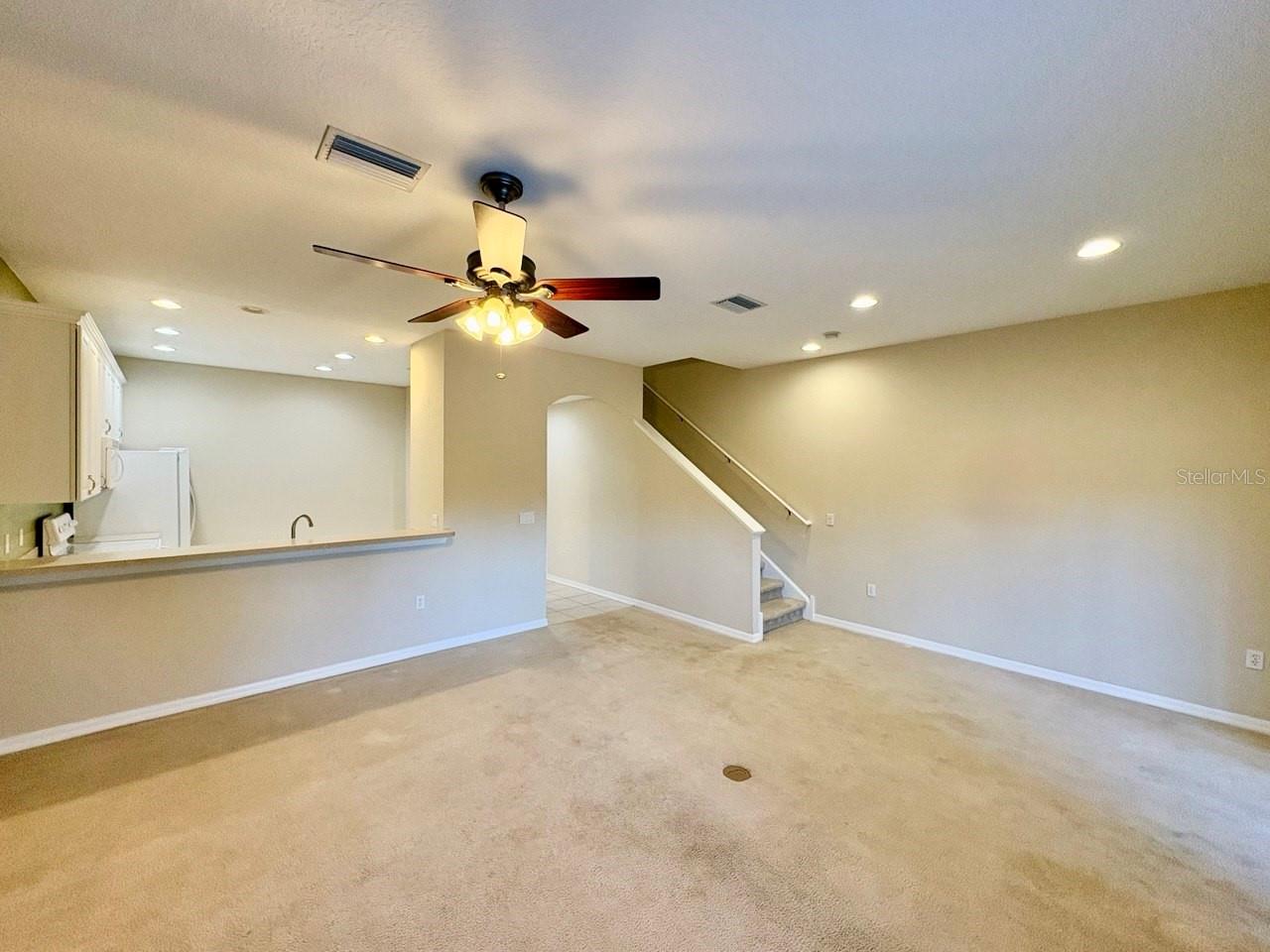 Image 6 of 35 For 11839 Castine Street