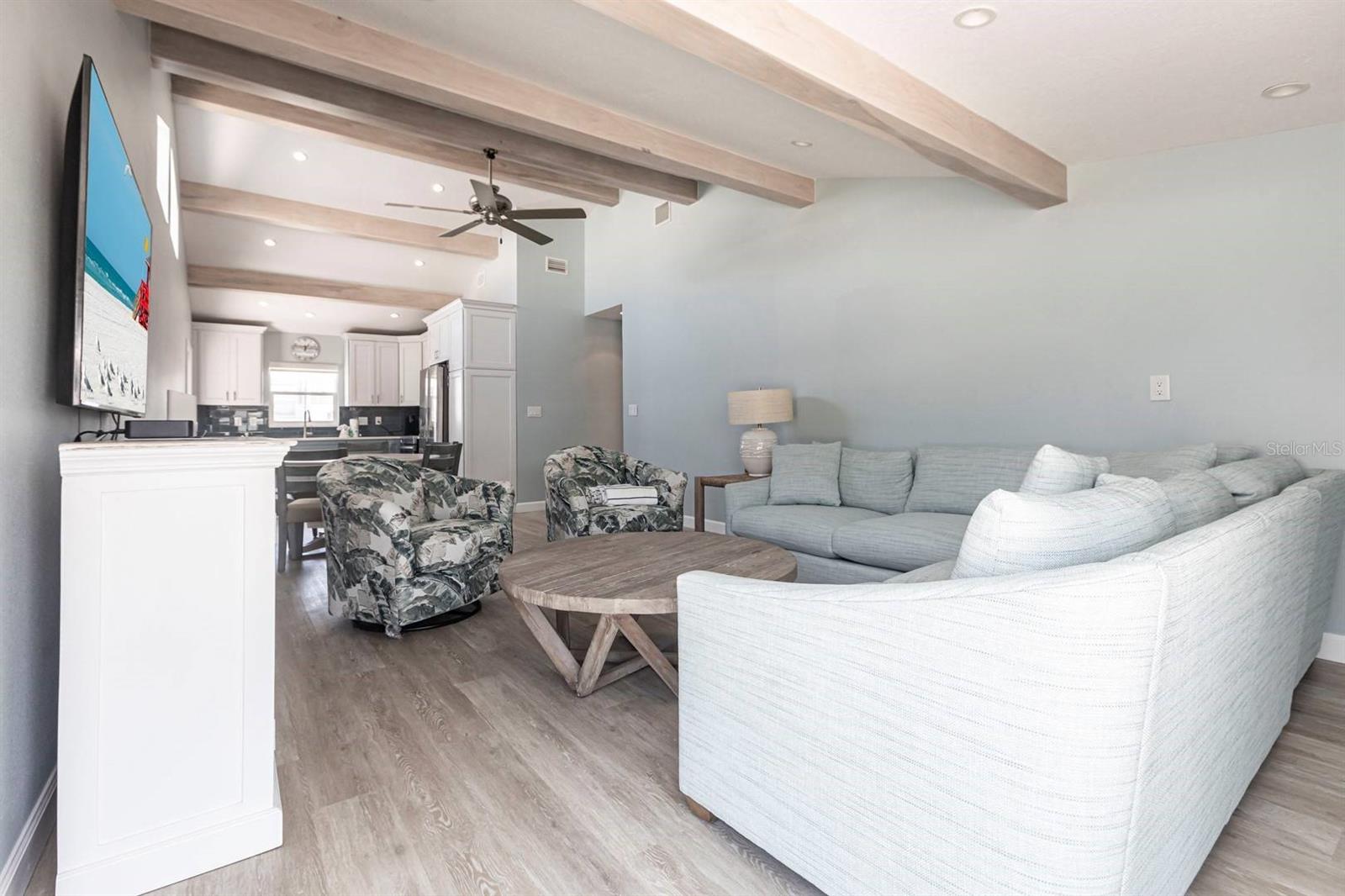 Image 3 of 14 For 6020 Midnight Pass Road 64