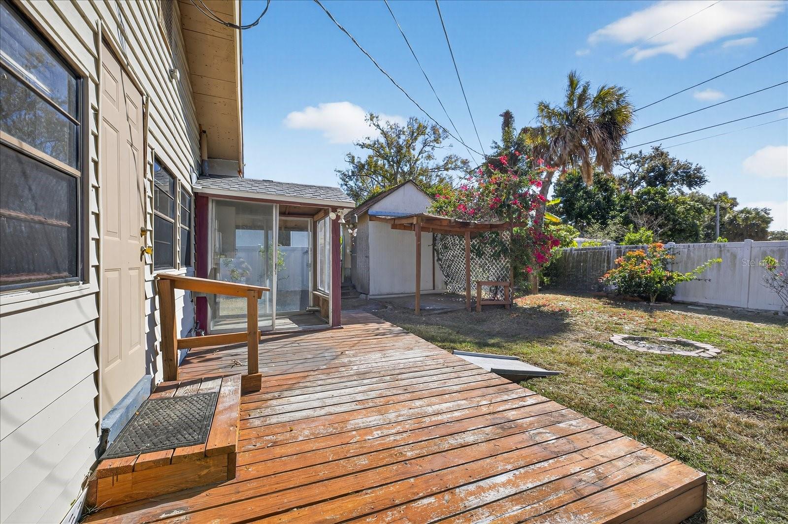 Image 28 of 35 For 2850 59th Avenue N