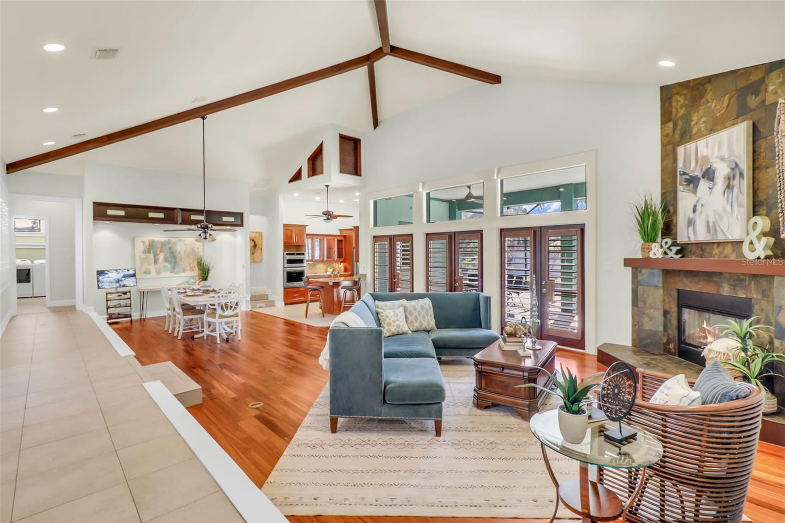 Image 10 of 49 For 13030 98th Avenue