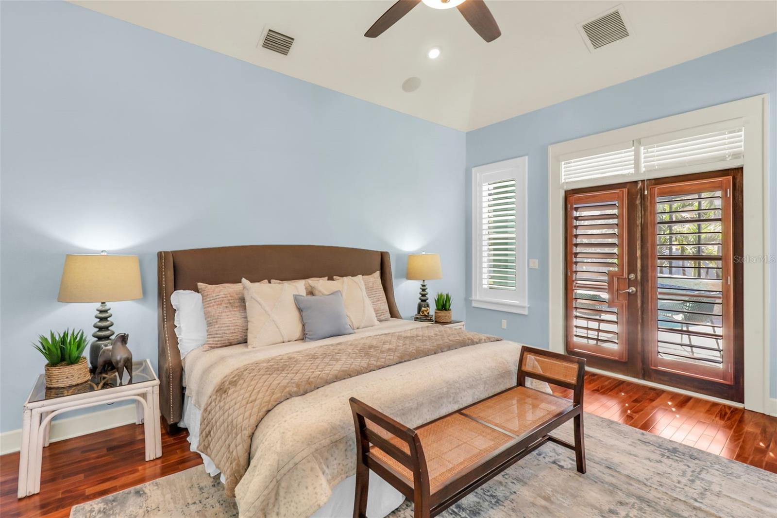 Image 20 of 49 For 13030 98th Avenue