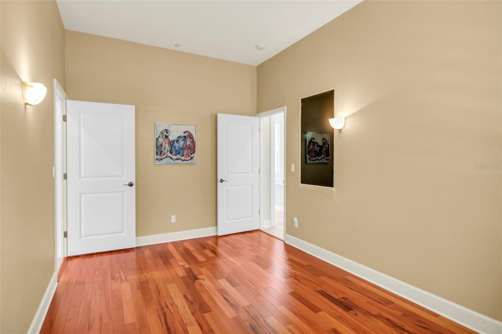 Image 34 of 49 For 13030 98th Avenue