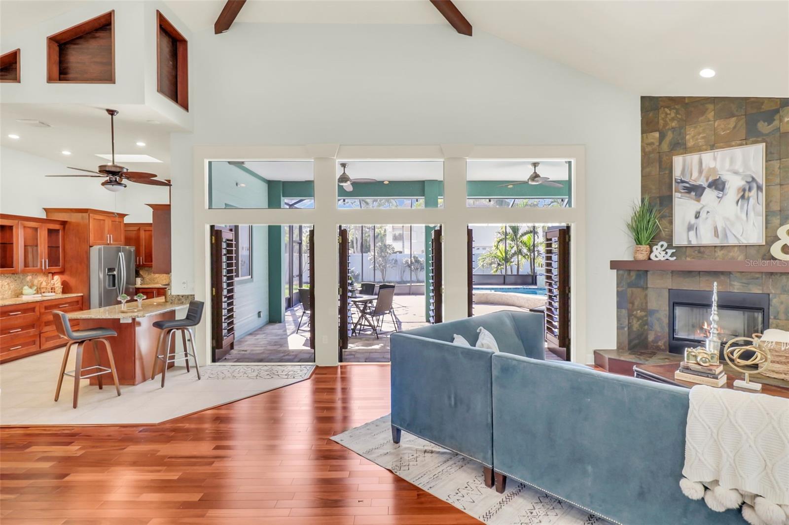 Image 9 of 49 For 13030 98th Avenue