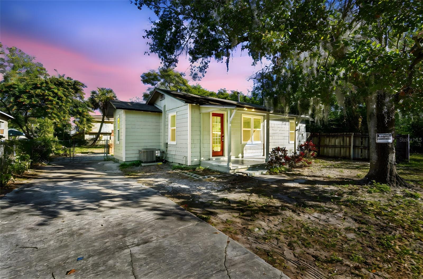 Details for 2308 Everett Street, LAKELAND, FL 33801