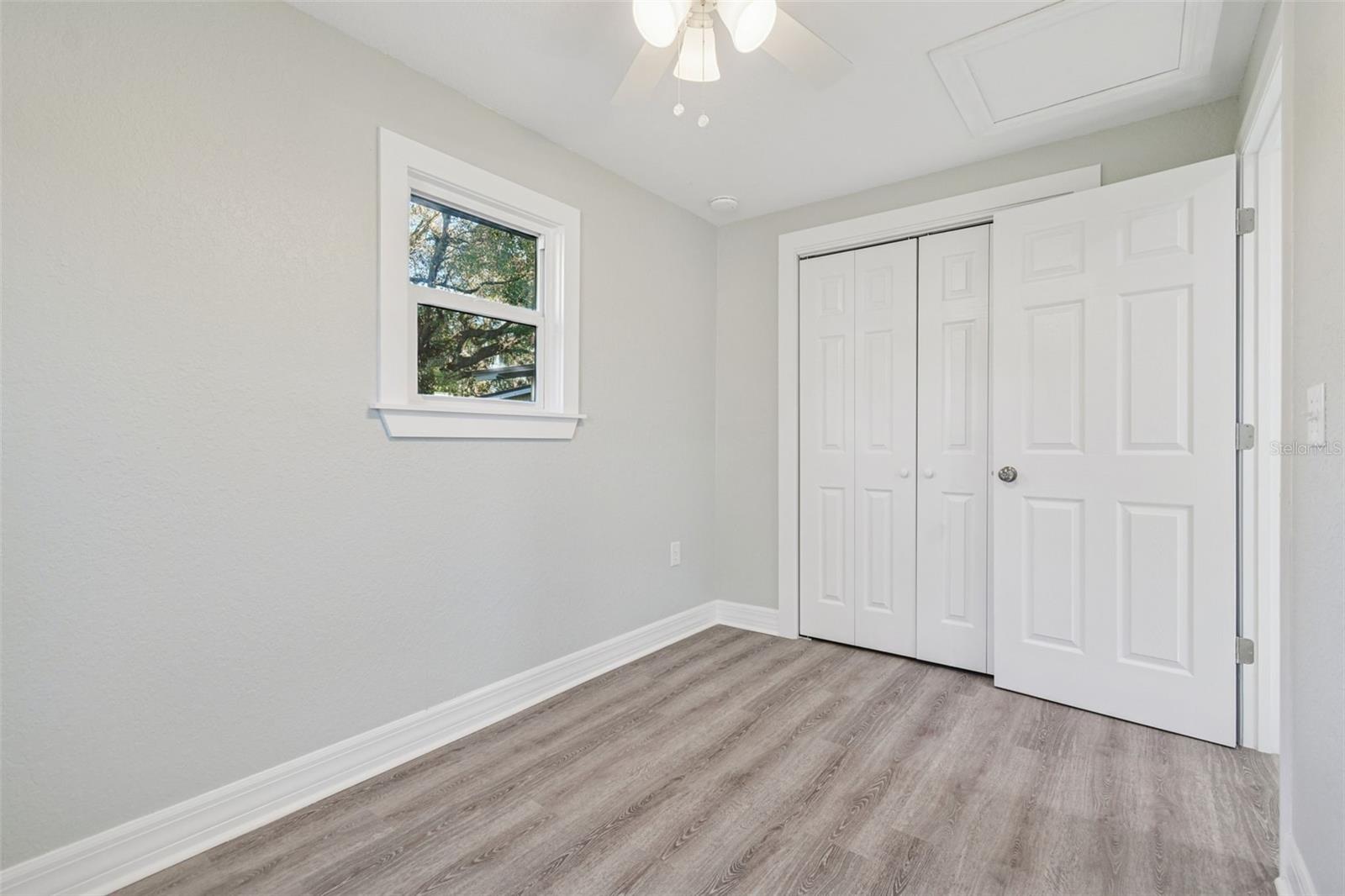 Image 11 of 53 For 2308 Everett Street