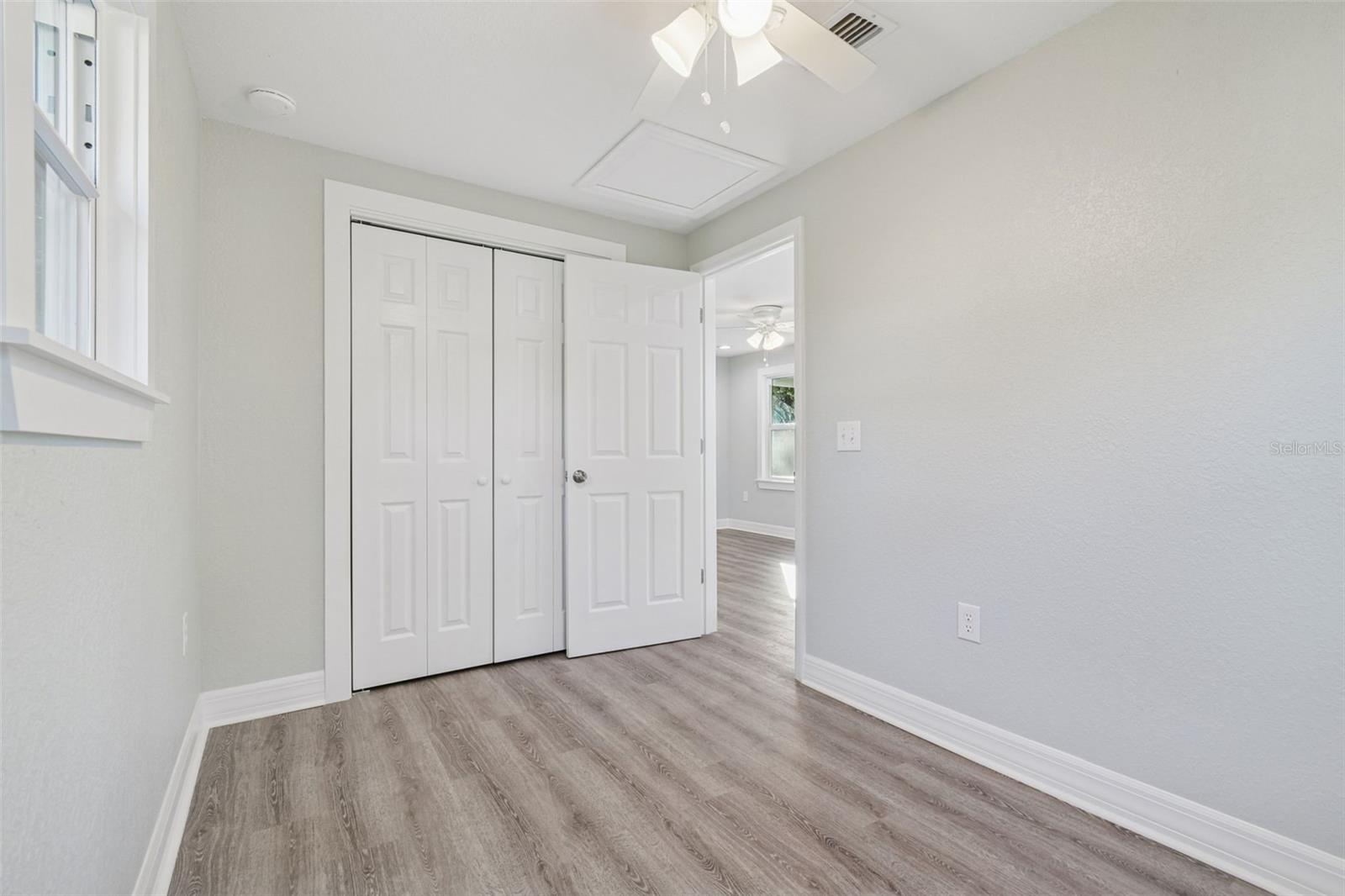 Image 12 of 53 For 2308 Everett Street