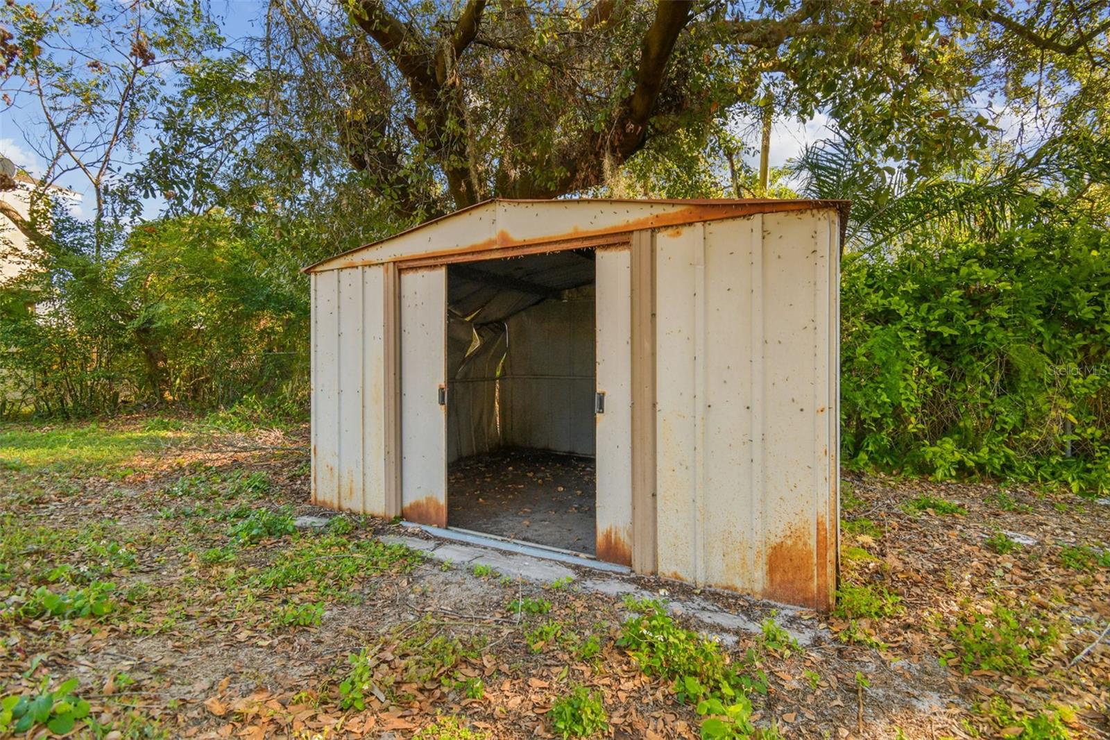 Image 42 of 53 For 2308 Everett Street