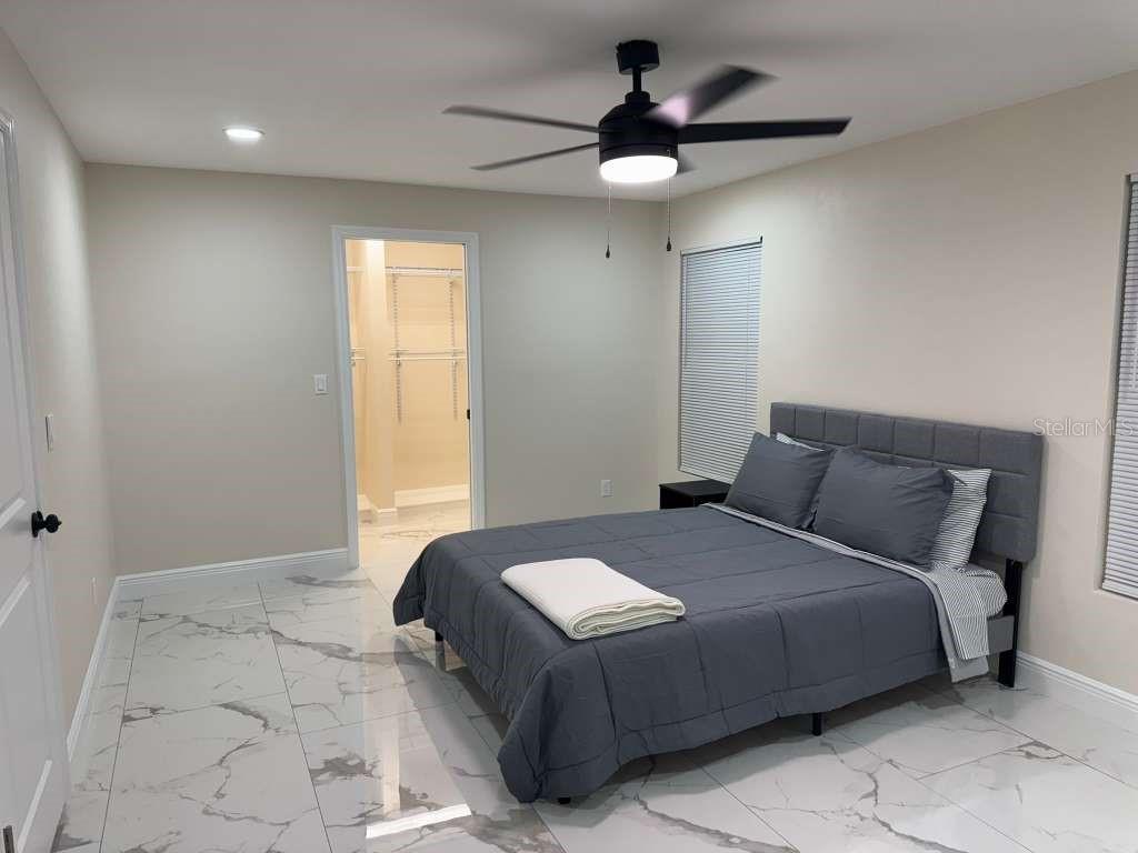 Image 11 of 17 For 1436 Se 25th Ter