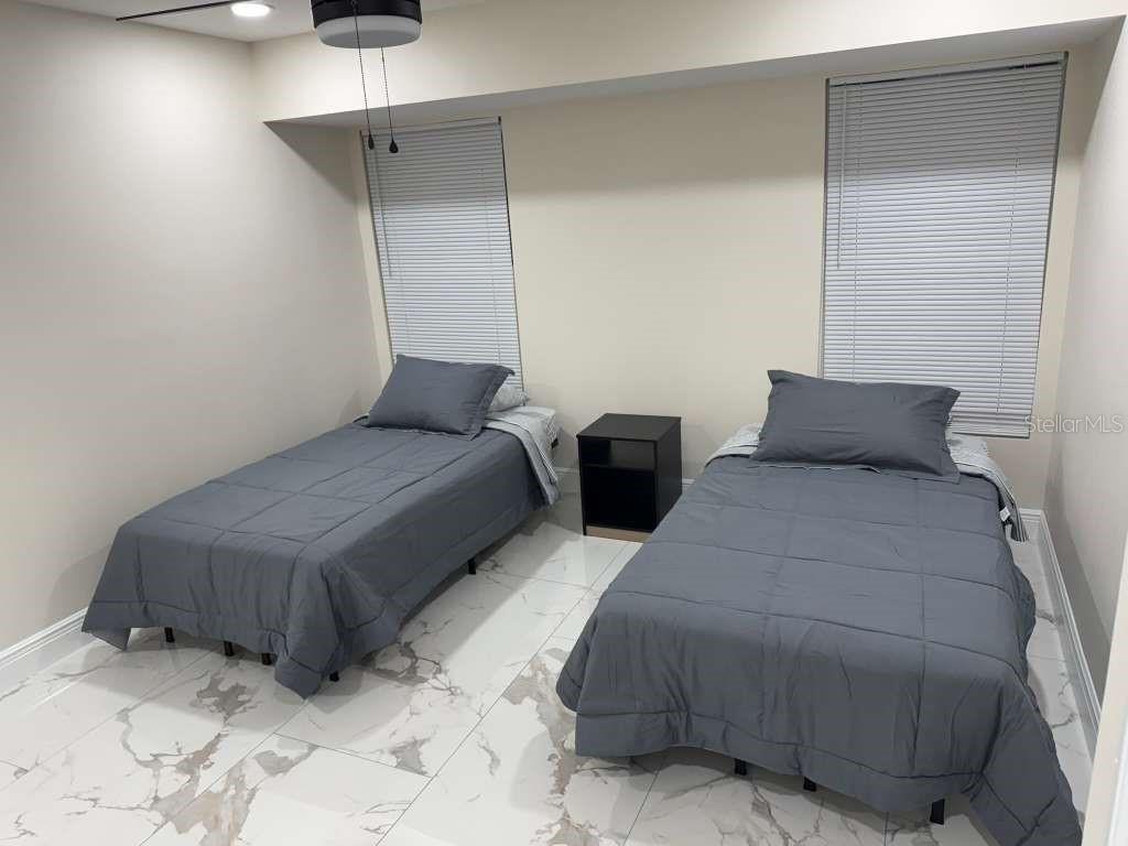 Image 13 of 17 For 1436 Se 25th Ter