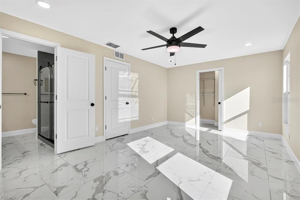 Image 6 of 17 For 1436 Se 25th Ter