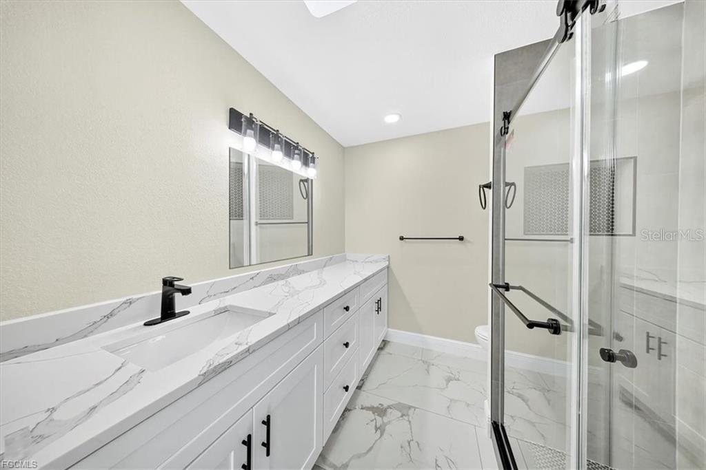 Image 8 of 17 For 1436 Se 25th Ter