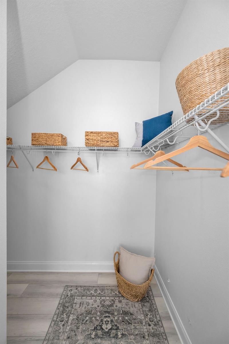 Image 40 of 94 For 3033 Stonegate Falls Drive