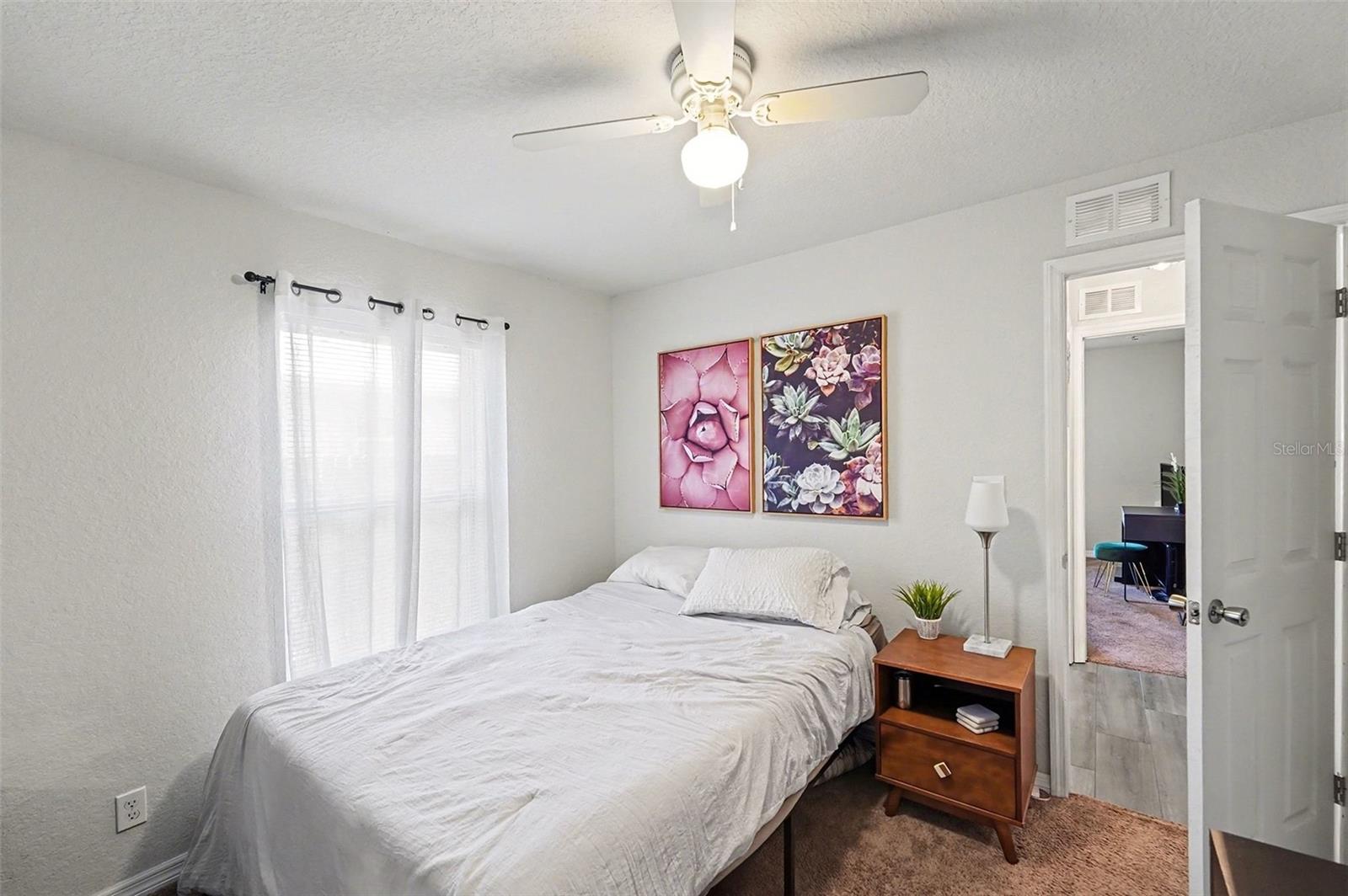 Image 10 of 17 For 4542 19th Avenue S