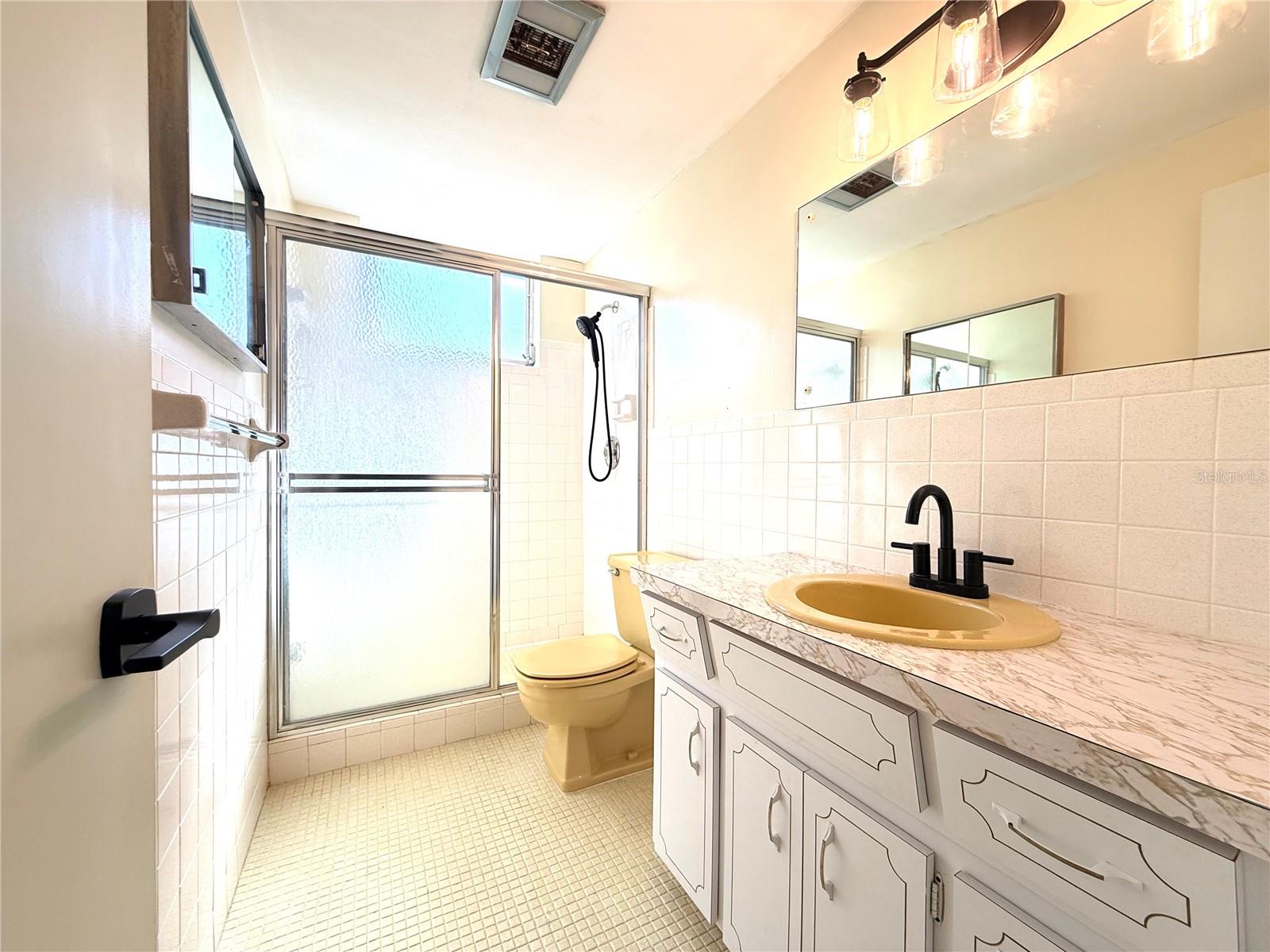 Image 15 of 34 For 2453 Brazilia Drive 25