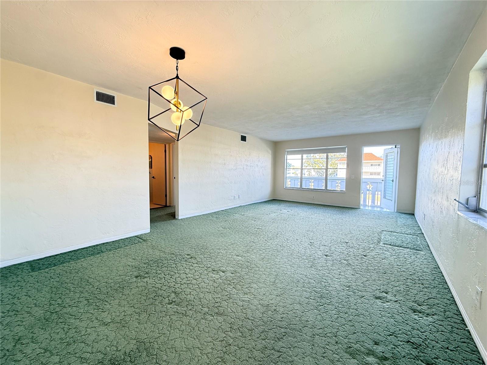 Image 17 of 34 For 2453 Brazilia Drive 25