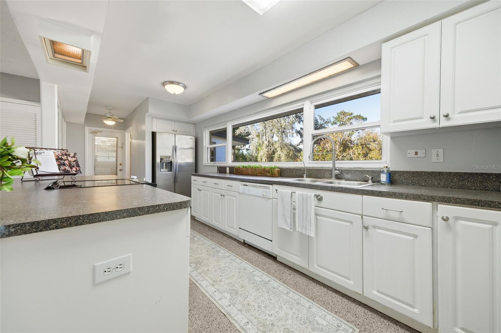 Image 19 of 68 For 9214 Rhea Drive