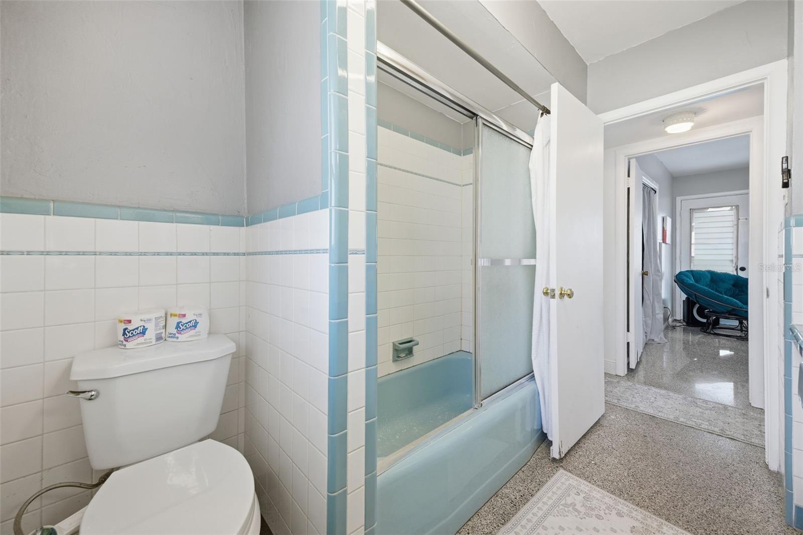 Image 39 of 68 For 9214 Rhea Drive