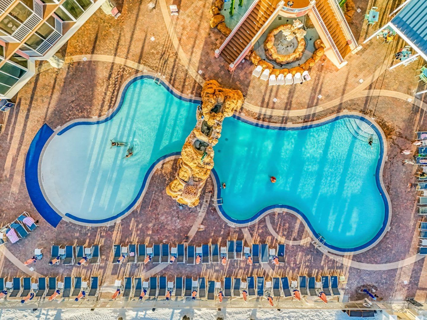 Image 32 of 34 For 200 Estero Boulevard 207