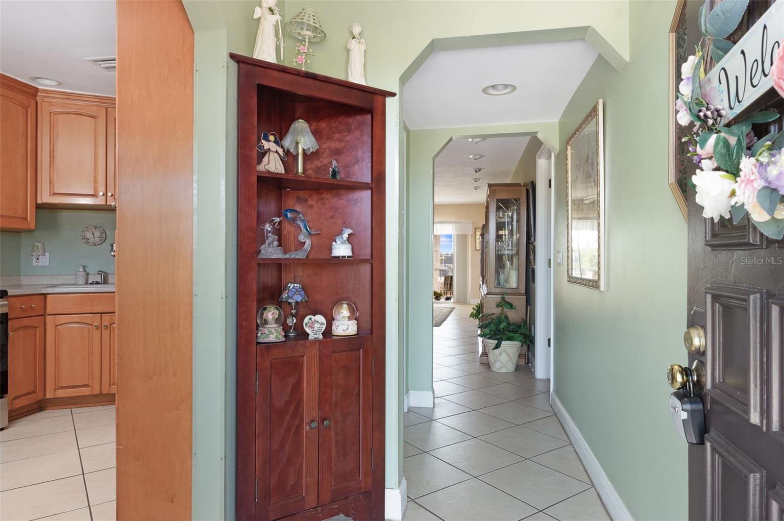 Image 3 of 29 For 8681 Bardmoor Boulevard 301c