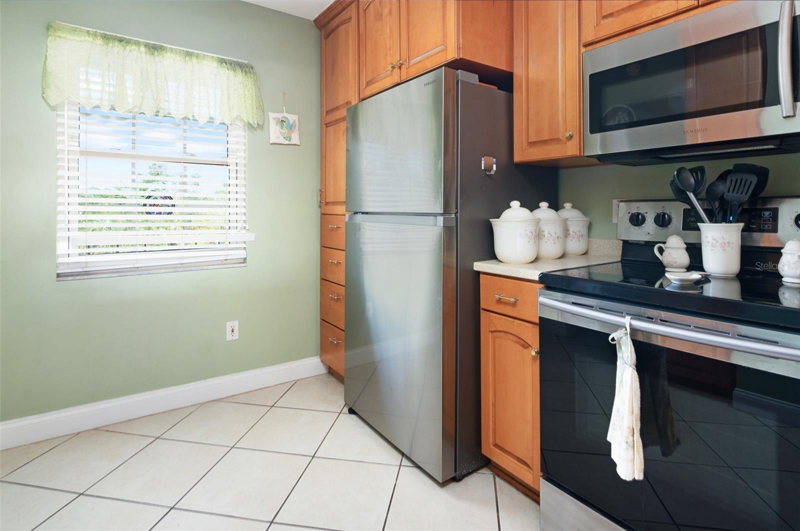 Image 6 of 29 For 8681 Bardmoor Boulevard 301c