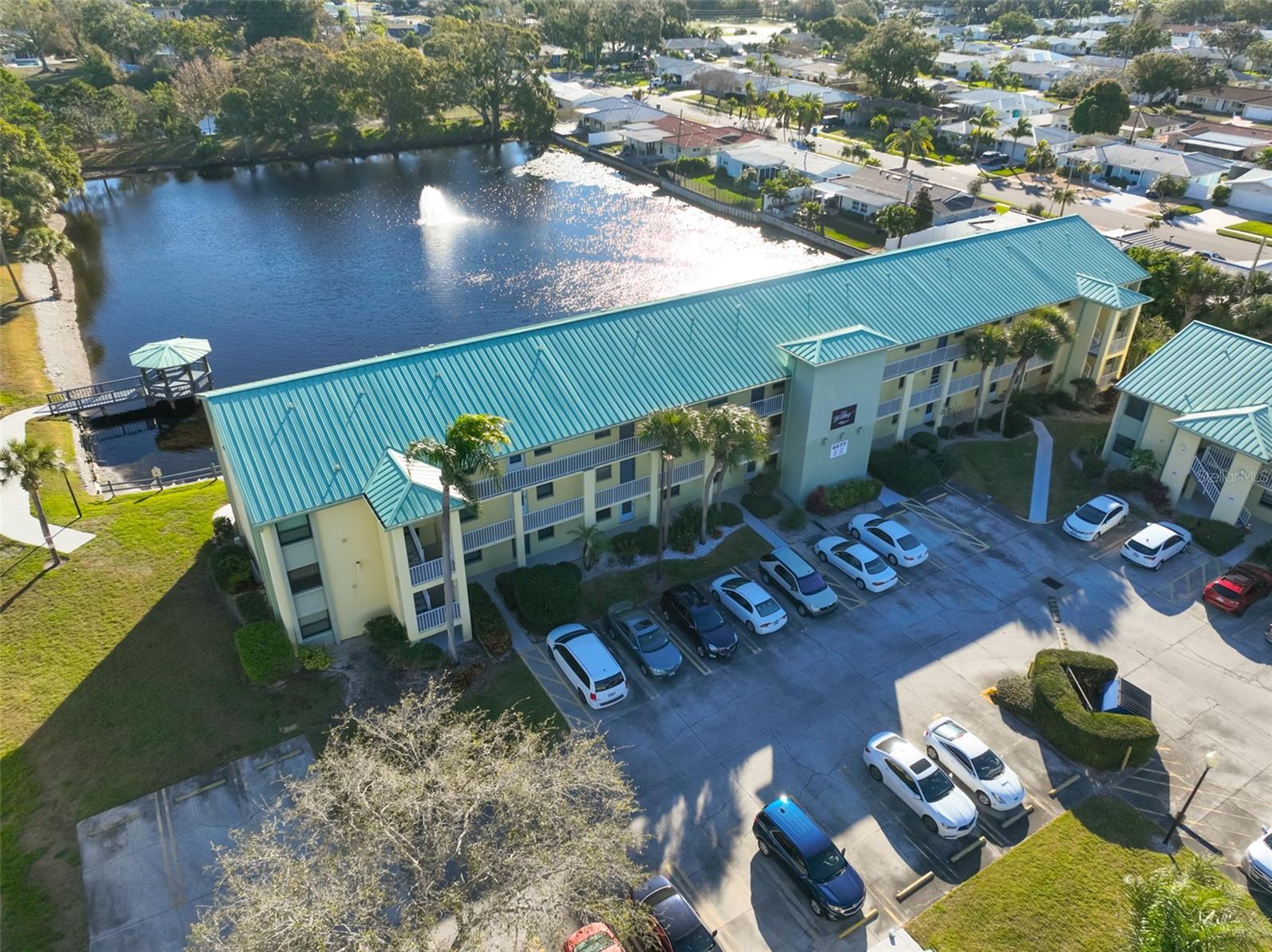 Image 28 of 38 For 6077 113th Street 610