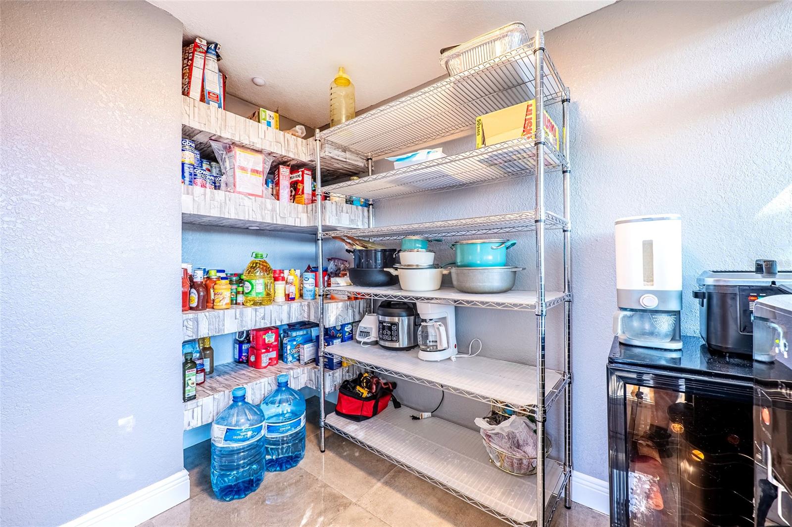 Image 17 of 56 For 12300 Partridge Hill Row