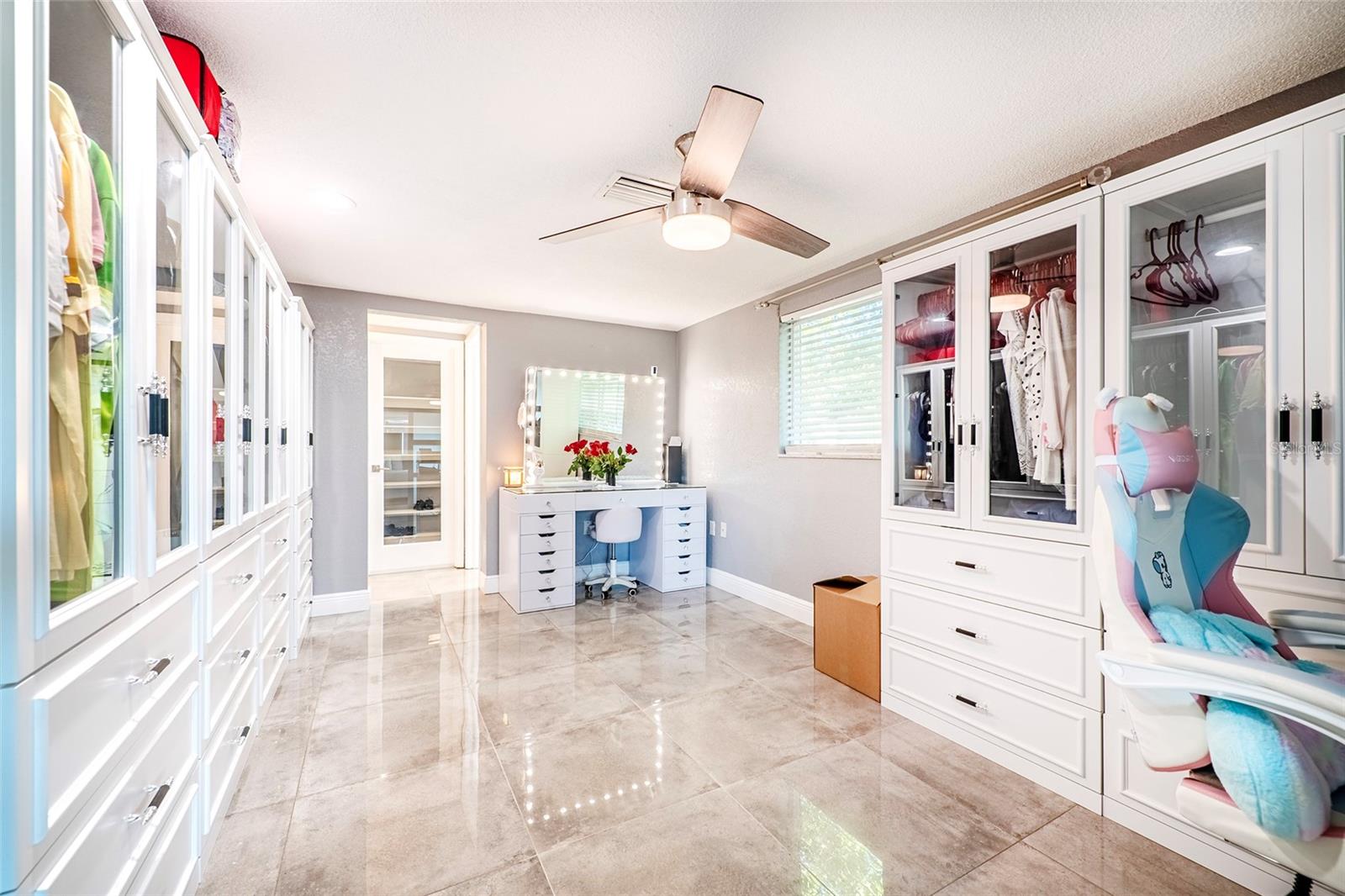 Image 22 of 56 For 12300 Partridge Hill Row