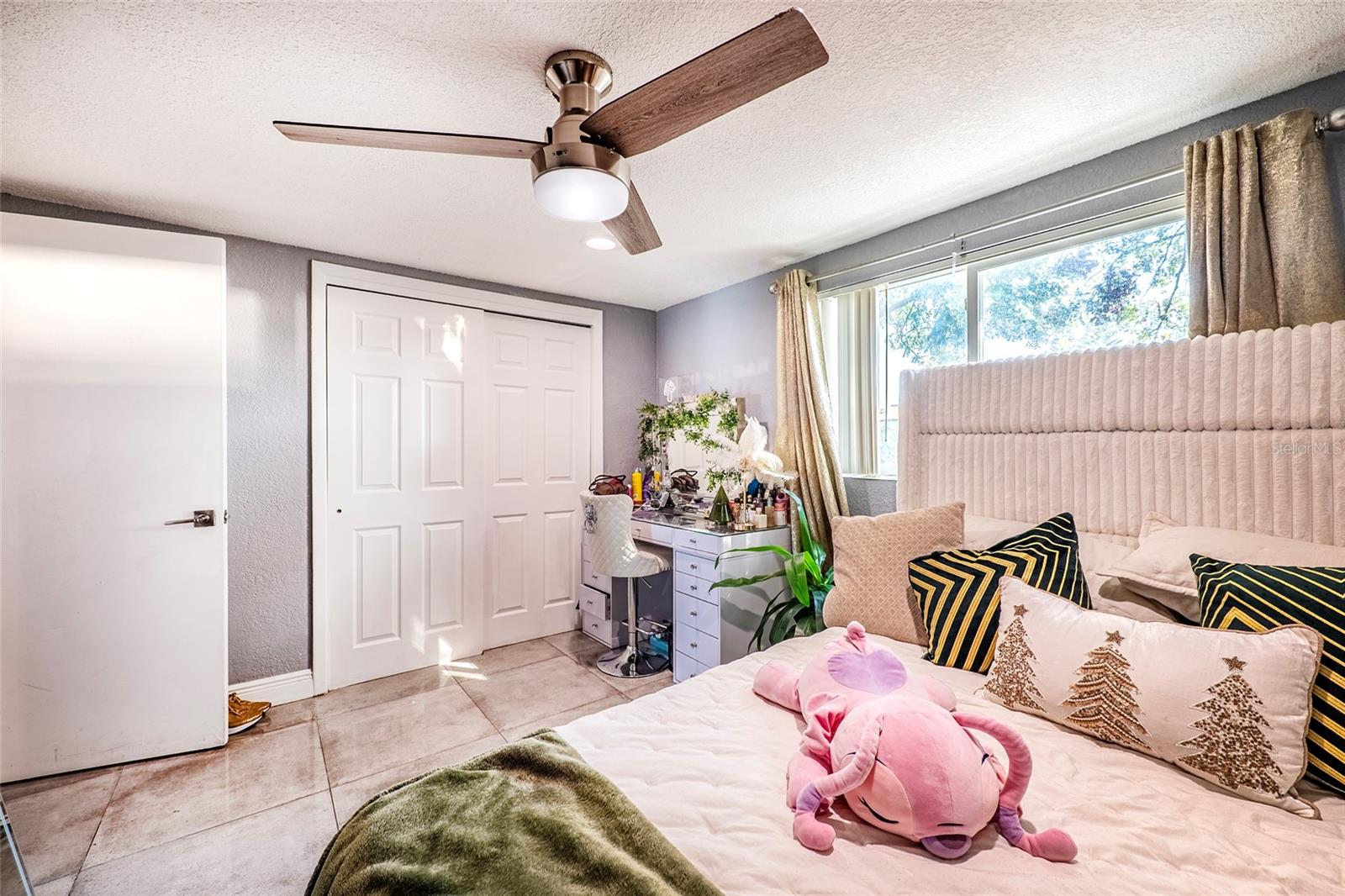 Image 26 of 56 For 12300 Partridge Hill Row