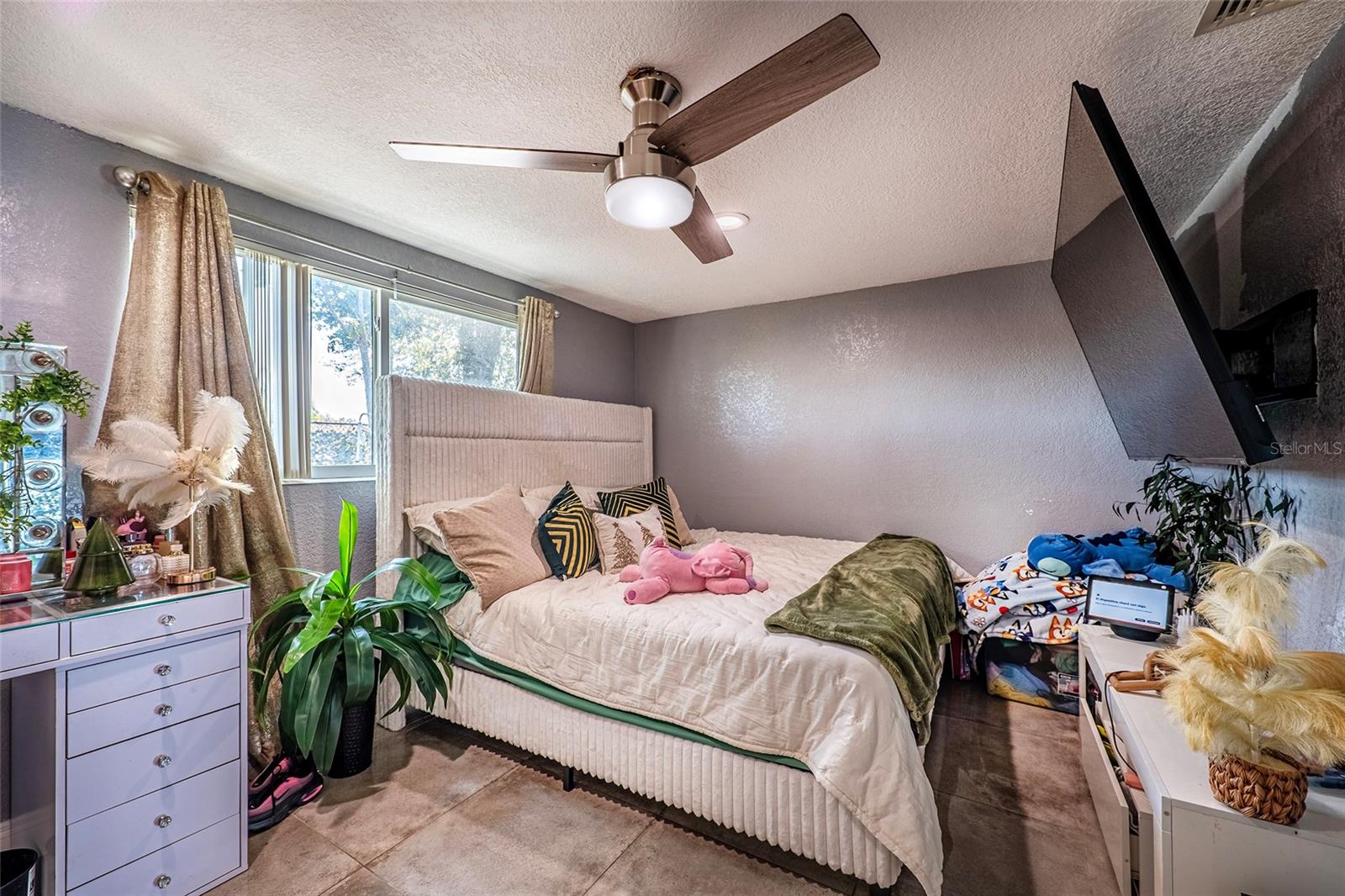 Image 27 of 56 For 12300 Partridge Hill Row