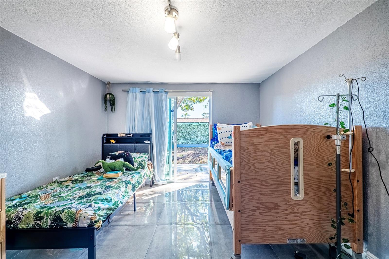 Image 28 of 56 For 12300 Partridge Hill Row