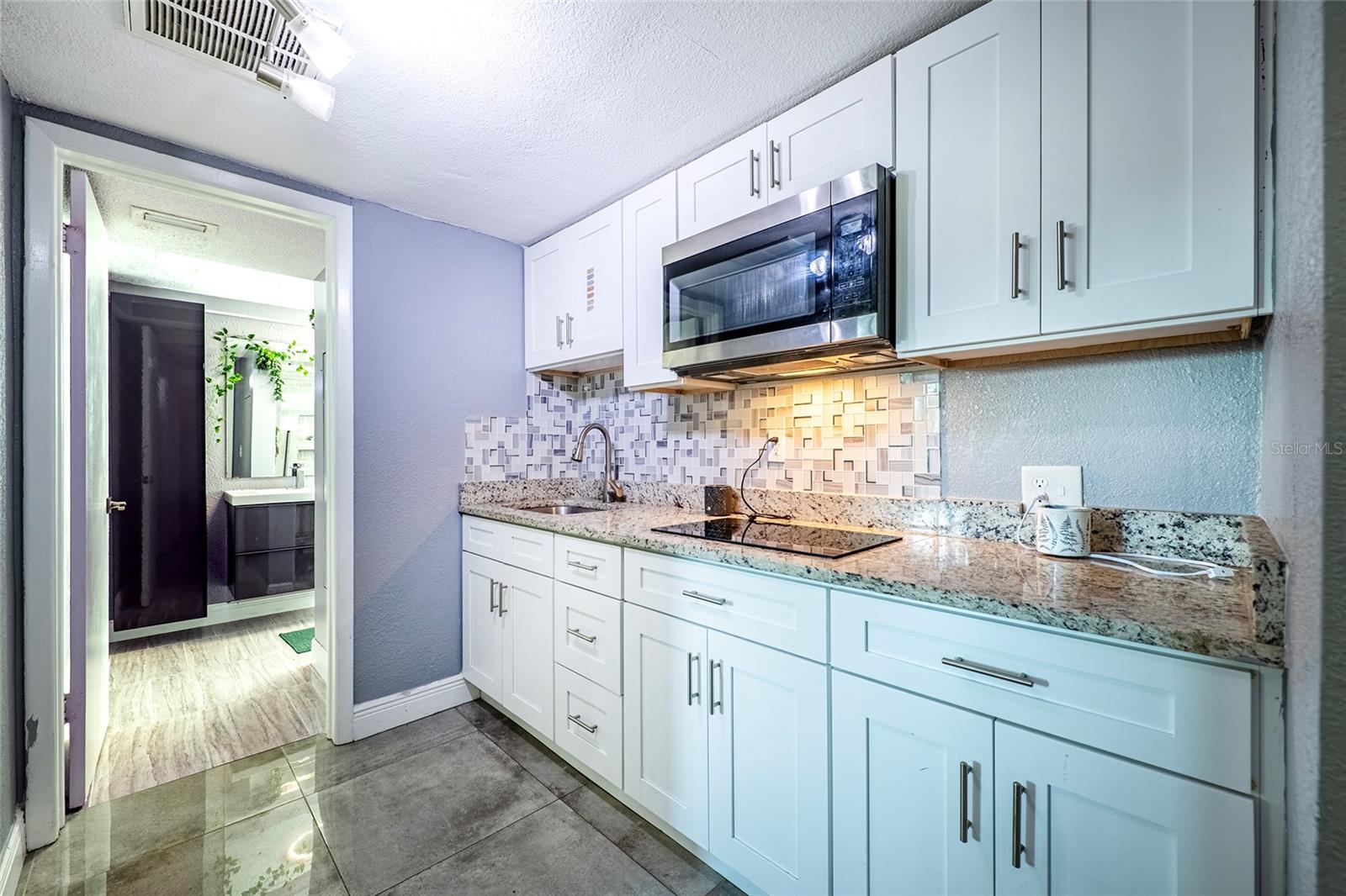 Image 30 of 56 For 12300 Partridge Hill Row