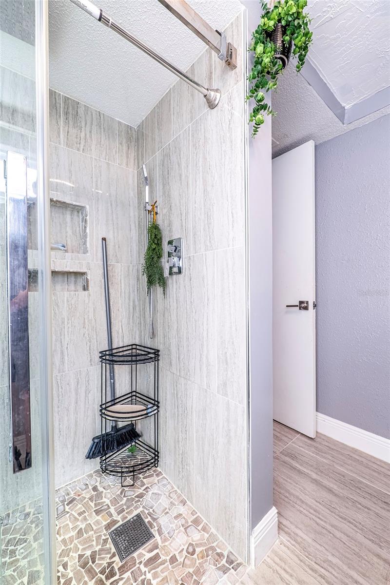 Image 33 of 56 For 12300 Partridge Hill Row