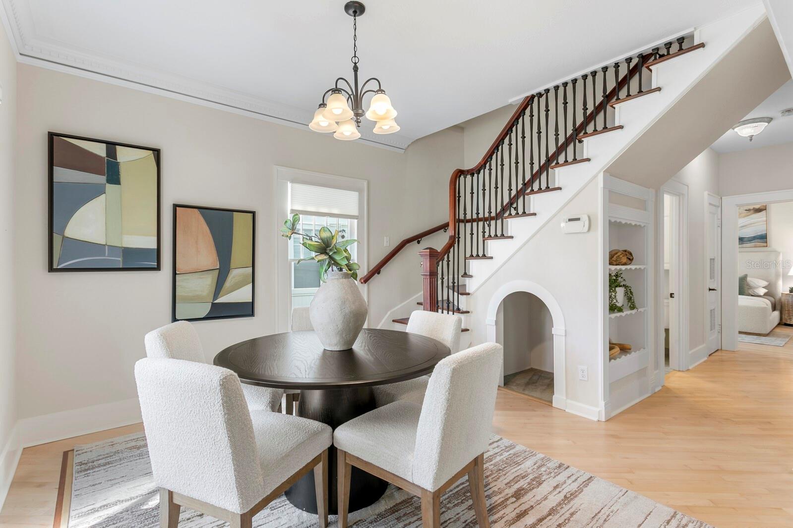 Listing photo id 0 for 446 13th Avenue Ne