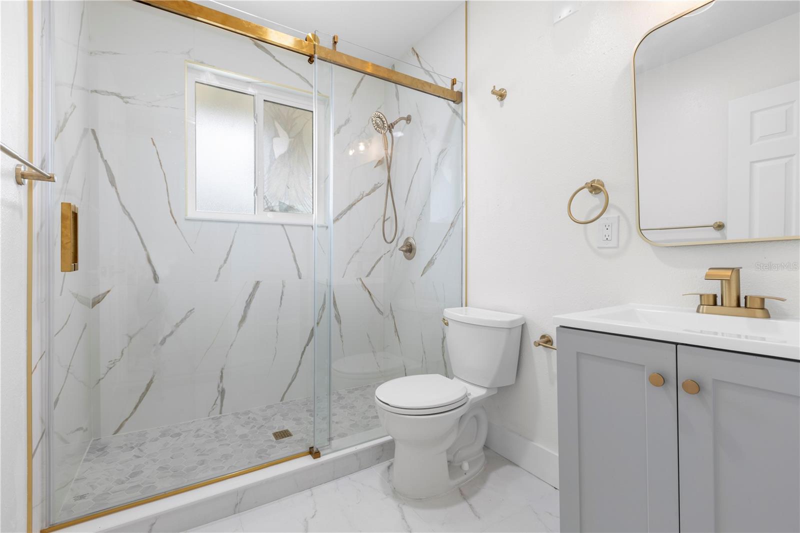 Image 14 of 38 For 14060 Miramar Avenue 1,2,3,4