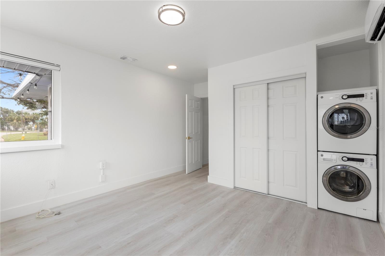 Image 26 of 38 For 14060 Miramar Avenue 1,2,3,4