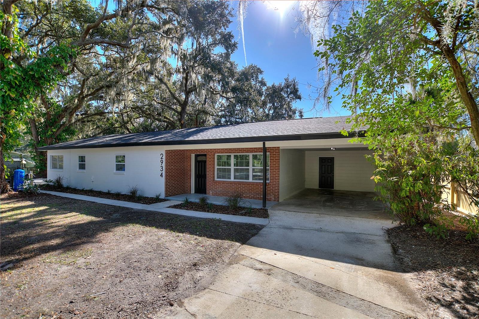 Listing photo id 5 for 2934 Bella Vista Street