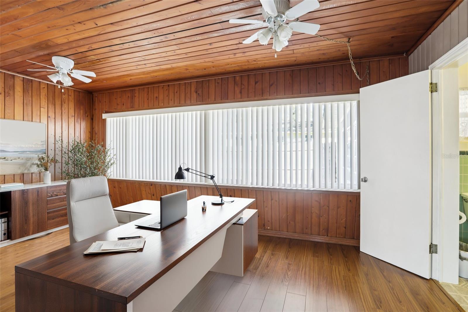 Image 6 of 38 For 33137 Cercelia Road