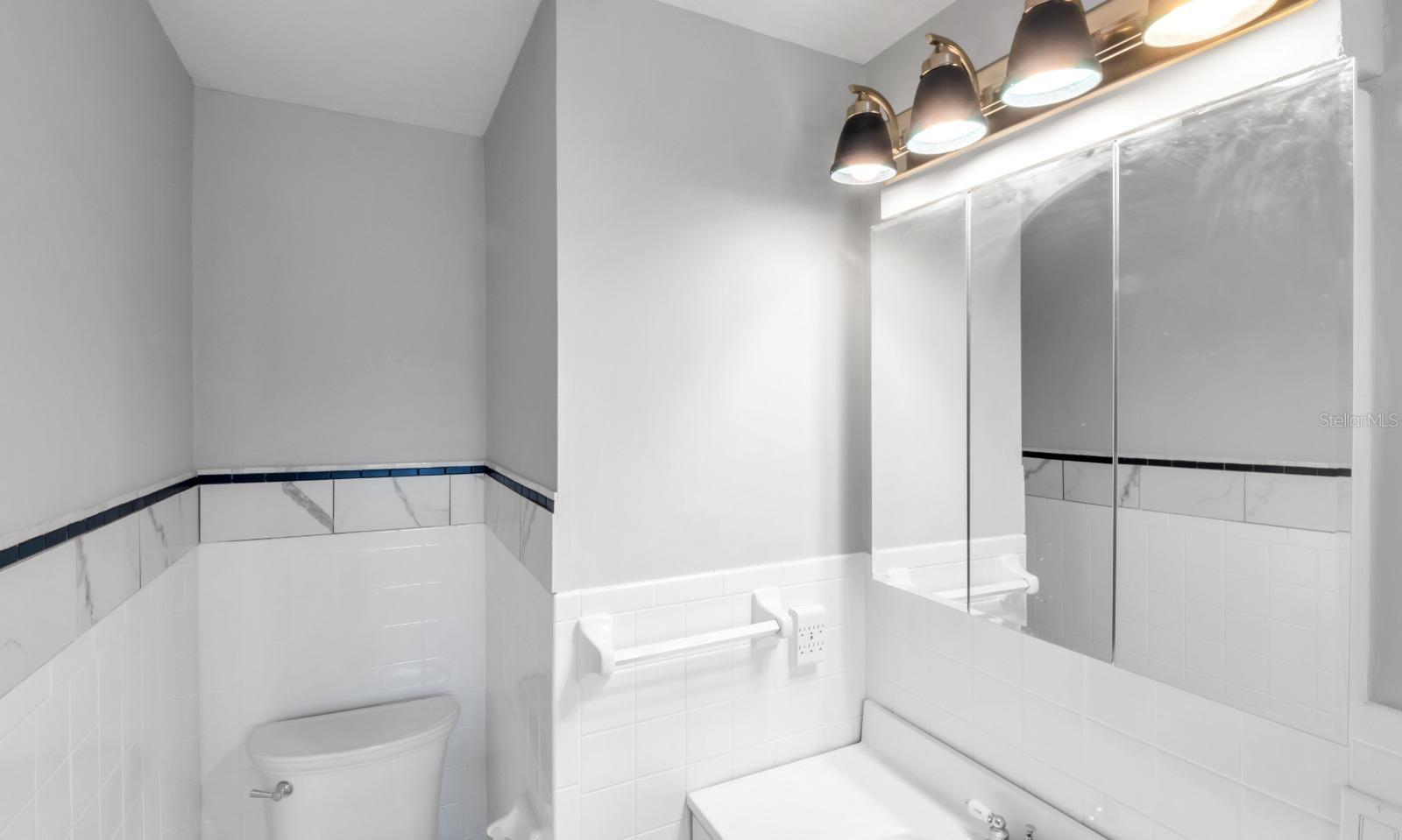 Image 27 of 55 For 520 Rooks Road