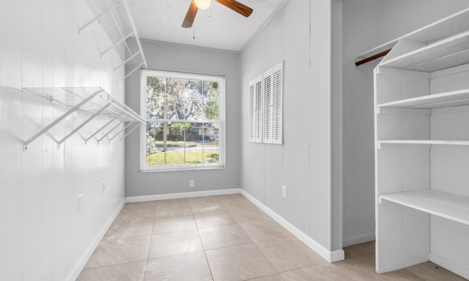 Image 40 of 55 For 520 Rooks Road