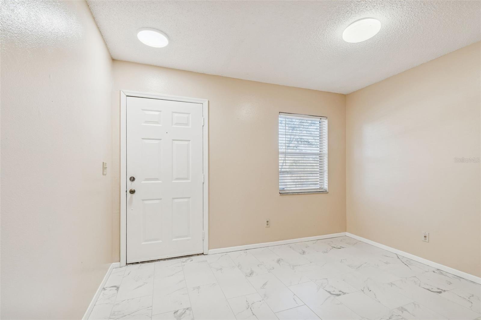 Image 18 of 93 For 7015 Waterside Drive 1