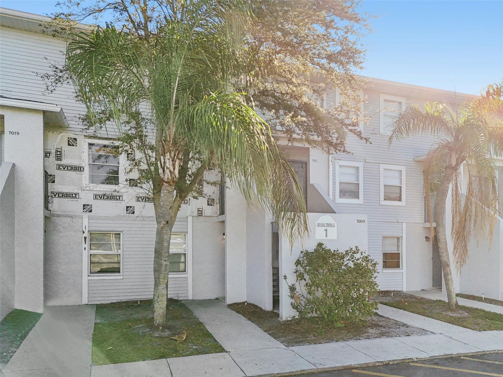 Image 47 of 93 For 7015 Waterside Drive 1