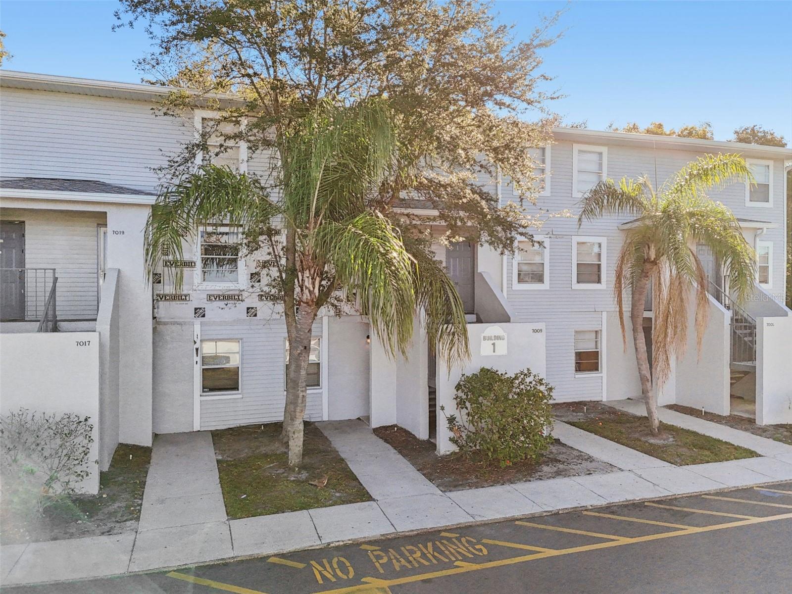 Image 48 of 93 For 7015 Waterside Drive 1