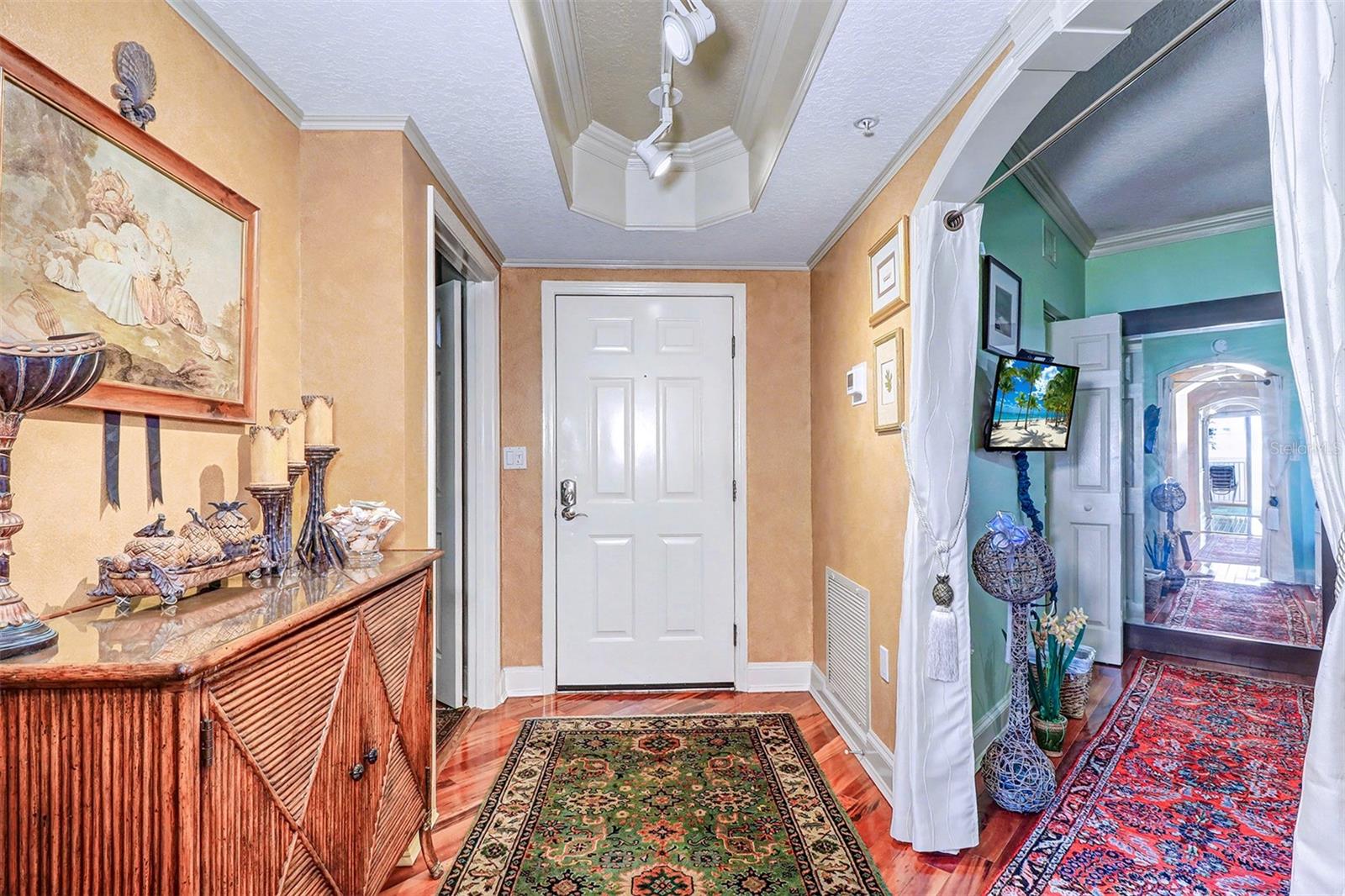 Image 11 of 56 For 16500 Gulf Boulevard 755