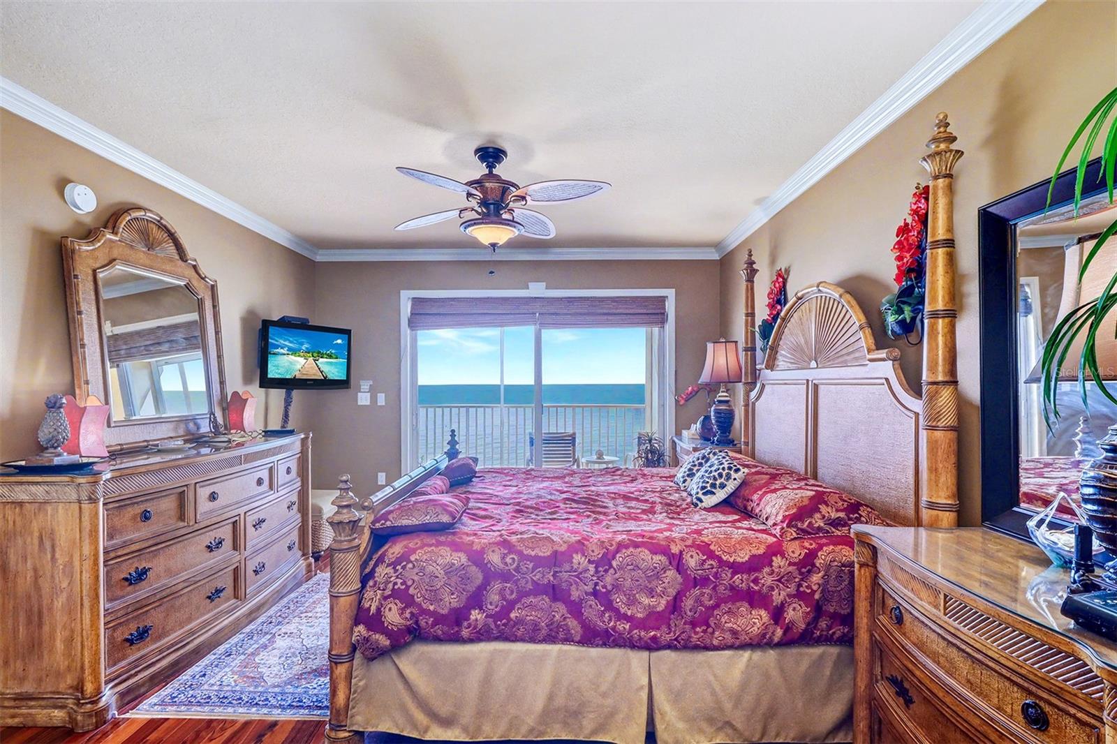 Image 25 of 56 For 16500 Gulf Boulevard 755