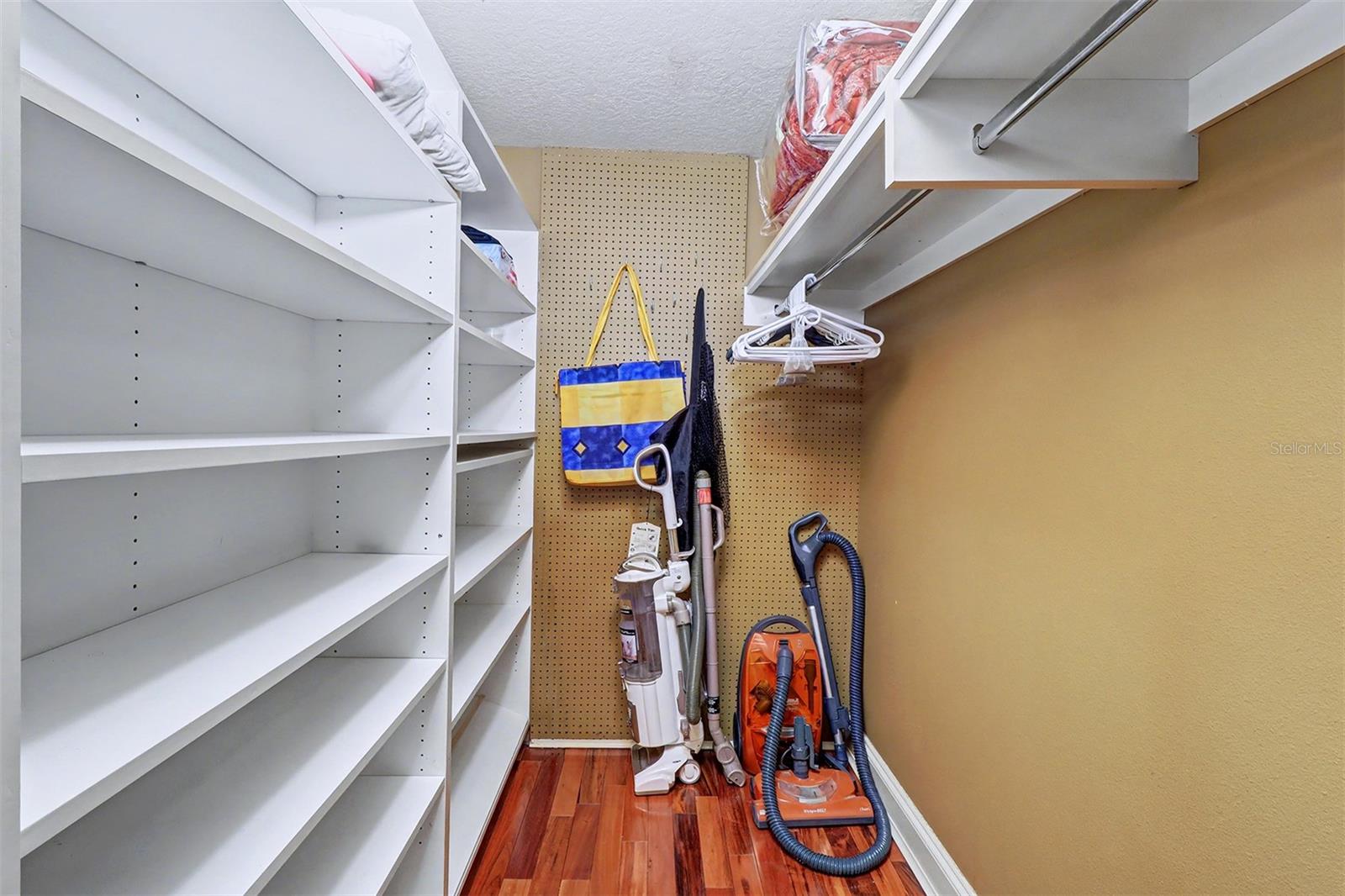 Image 30 of 56 For 16500 Gulf Boulevard 755