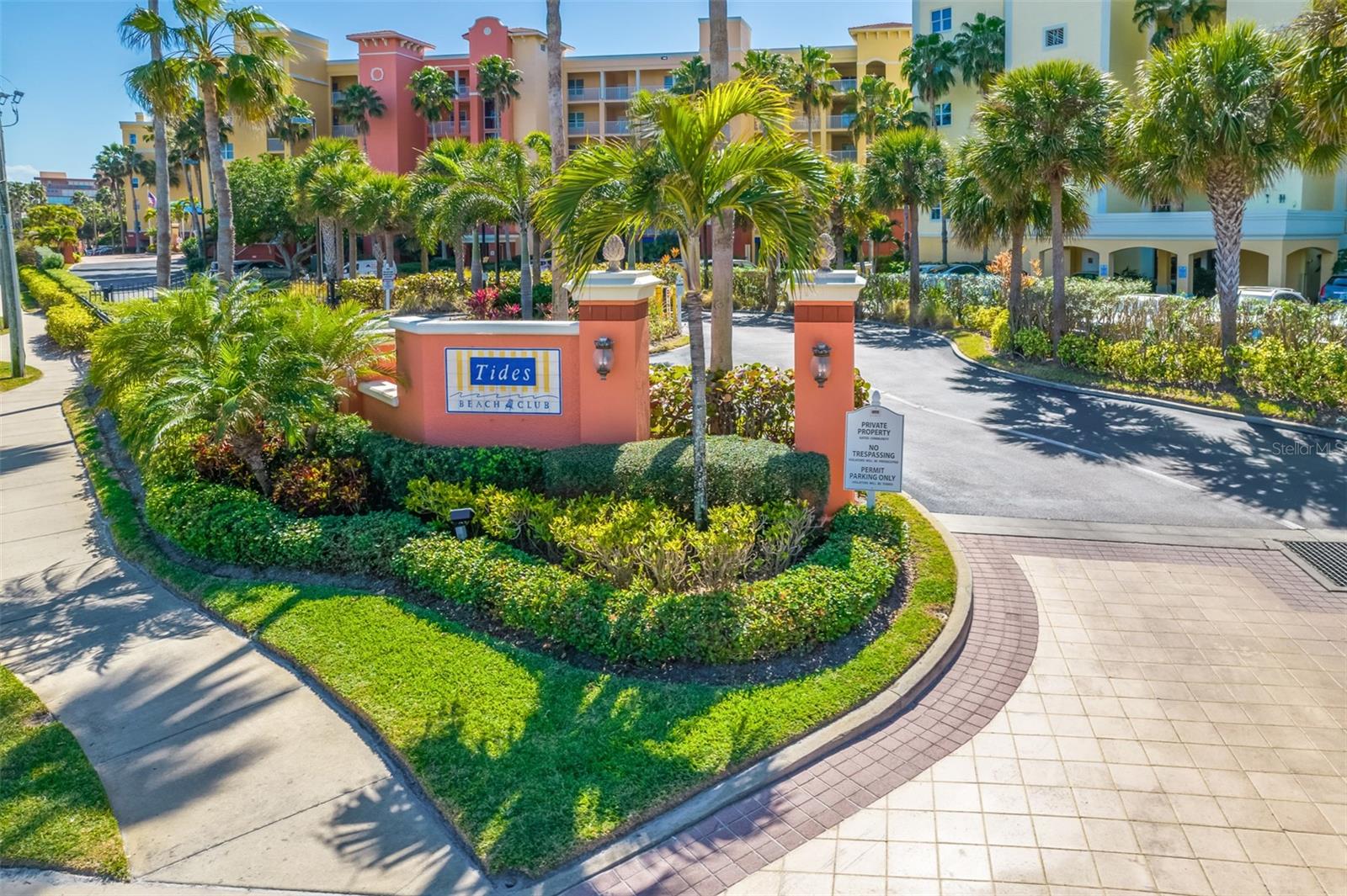 Image 35 of 56 For 16500 Gulf Boulevard 755